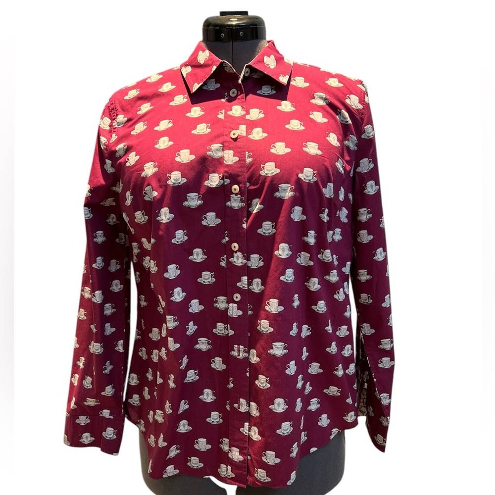 TALBOTS Tea Cup Print Cotton Preppy Maroon Tea
Time Button Down Blouse Large